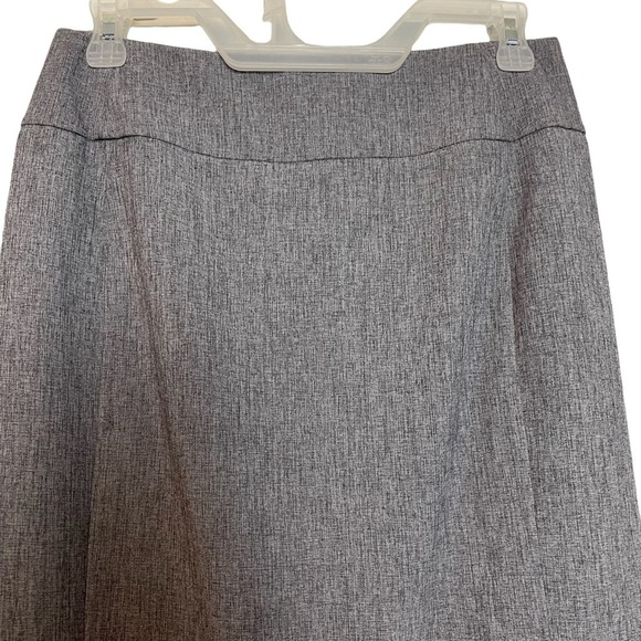 APT. 9 Gray Pencil Skirt NWT Sz. 2 - Picture 3 of 16